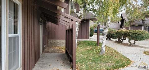 97 Meadow Lakes Dr, Tehachapi, CA 93561 photo 3
