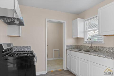 232 E 8th St, Bakersfield, CA 93307 photo 11