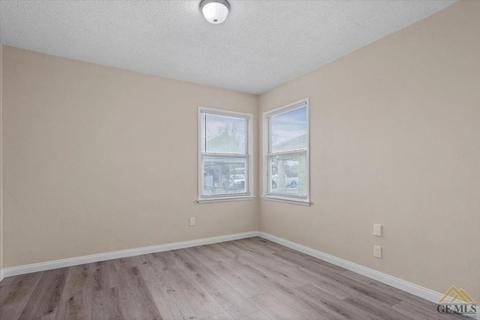 232 E 8th St, Bakersfield, CA 93307 photo 15