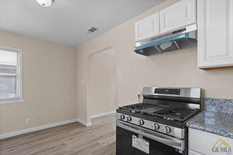 232 E 8th St, Bakersfield, CA 93307 photo 12