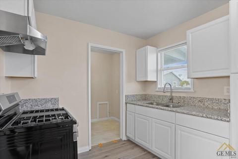 232 E 8th St, Bakersfield, CA 93307 photo 10