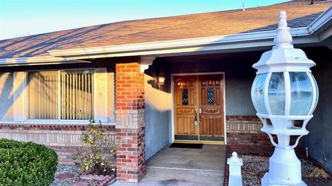 1050 Hickory Ave, Tehachapi, CA 93561 photo 3