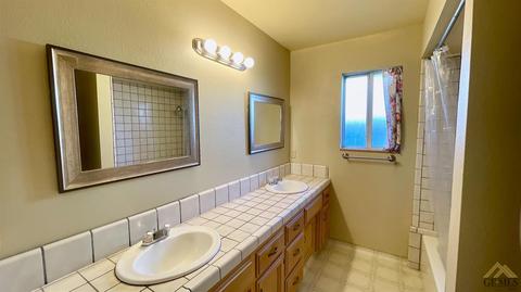 1050 Hickory Ave, Tehachapi, CA 93561 photo 15
