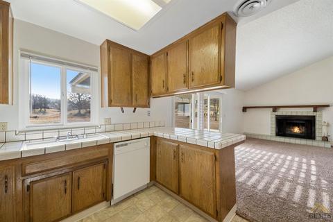 28900 Birkdale Ct, Tehachapi, CA 93561 photo 14