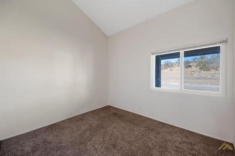 28900 Birkdale Ct, Tehachapi, CA 93561 photo 15