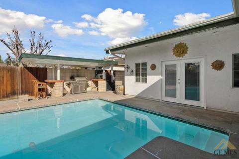 253 Walnut St, Shafter, CA 93263 photo 23