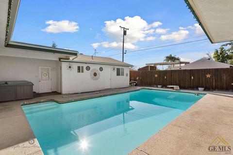 253 Walnut St, Shafter, CA 93263 photo 21