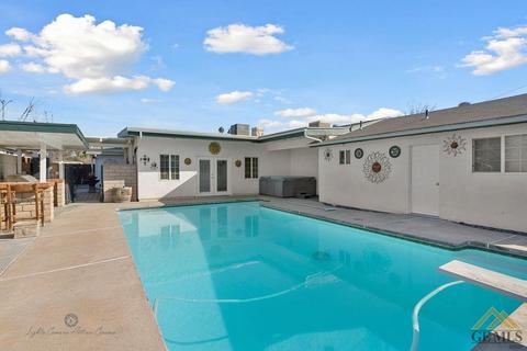 253 Walnut St, Shafter, CA 93263 photo 22