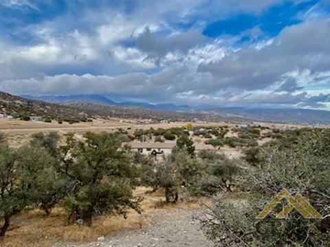 12922 Umtali Rd, Tehachapi, CA 93561 photo 6