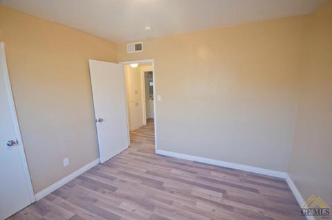 1114 Cedar Ave, Wasco, CA 93280 photo 10