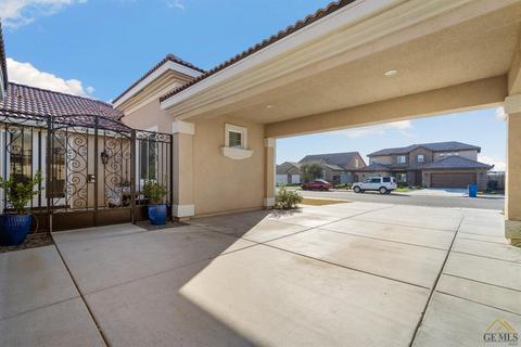 4236 Spring Tree Ln, Bakersfield, CA 93314 photo 4