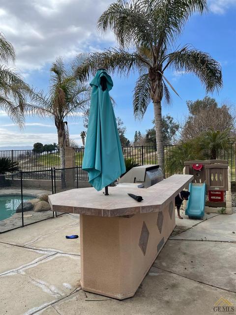 11355 Stroke Cutters Dr, Taft, CA 93268 photo 4