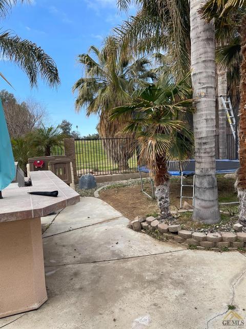 11355 Stroke Cutters Dr, Taft, CA 93268 photo 5