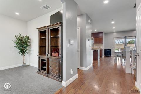 7223 Brenthouse St, Bakersfield, CA 93311 photo 7