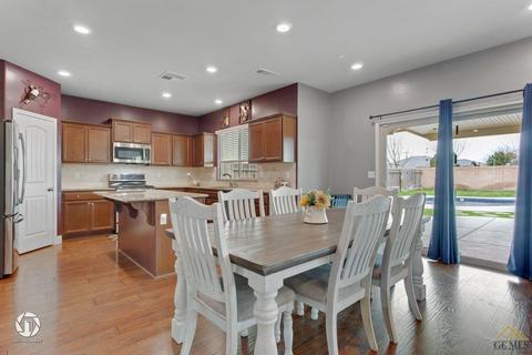 7223 Brenthouse St, Bakersfield, CA 93311 photo 16