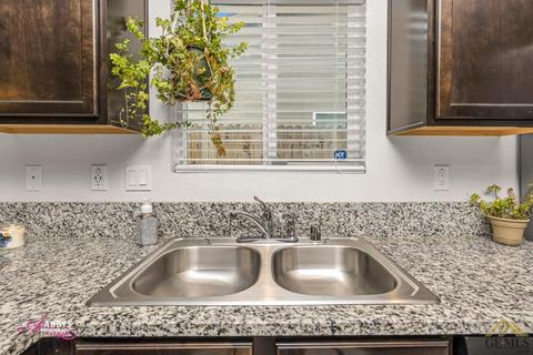 6105 Commonwealth Ave, Bakersfield, CA 93313 photo 32