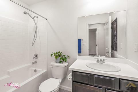 6105 Commonwealth Ave, Bakersfield, CA 93313 photo 16