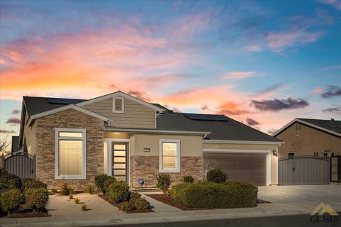9308 Manor Forest Ln, Shafter, CA 93263 photo 1