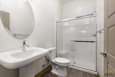 9308 Manor Forest Ln, Shafter, CA 93263 photo 31