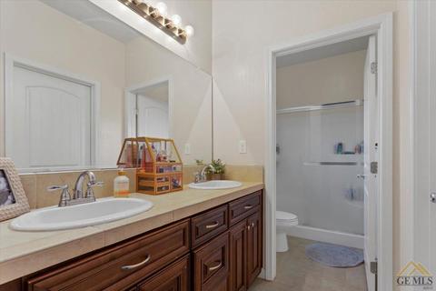 5404 Blanco, Bakersfield, CA 93307 photo 17