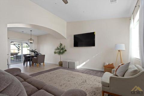 5404 Blanco, Bakersfield, CA 93307 photo 5