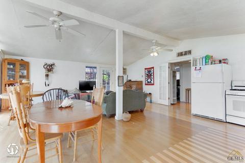511 Harding Ave, Taft, CA 93268 photo 9