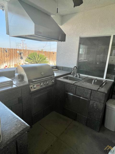 912 Philippine St, Taft, CA 93268 photo 9
