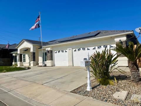912 Philippine St, Taft, CA 93268 photo 2