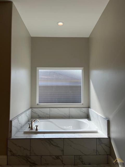 3609 Winthrop, Bakersfield, CA 93314 photo 27
