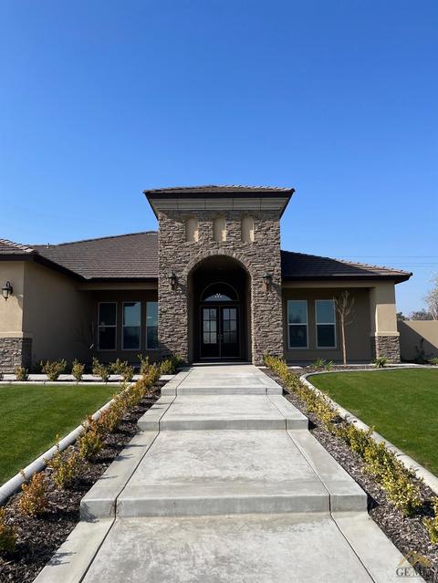 3609 Winthrop, Bakersfield, CA 93314 photo 2