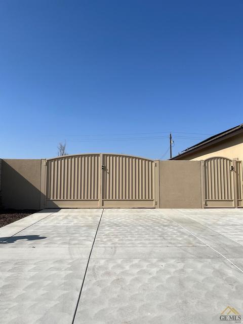 3609 Winthrop, Bakersfield, CA 93314 photo 5