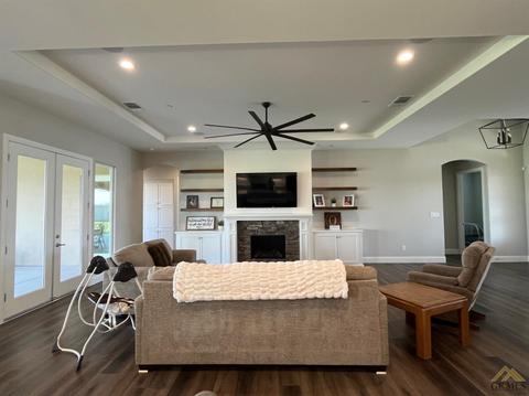 3609 Winthrop, Bakersfield, CA 93314 photo 11