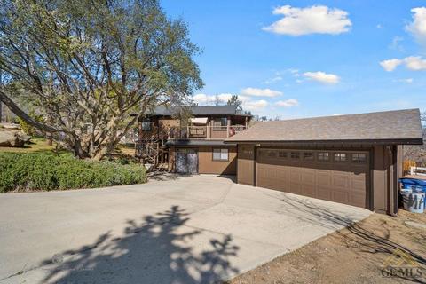 22100 Park Dr, Tehachapi, CA 93561 photo 2