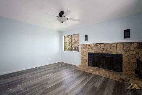 22100 Park Dr, Tehachapi, CA 93561 photo 11
