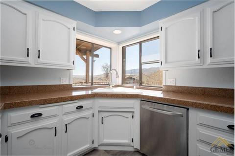 22100 Park Dr, Tehachapi, CA 93561 photo 13