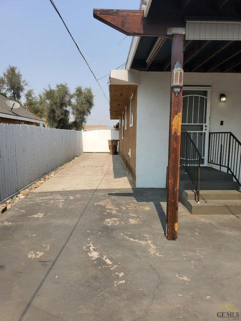 1027 E 18th St, Bakersfield, CA 93305 photo 19