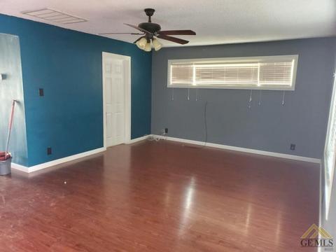 1027 E 18th St, Bakersfield, CA 93305 photo 9