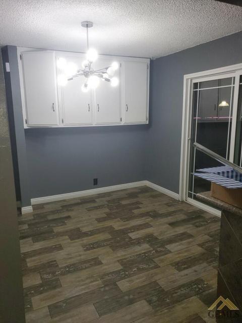 1027 E 18th St, Bakersfield, CA 93305 photo 8