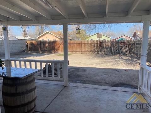 240 W 3rd St, Buttonwillow, CA 93206 photo 12