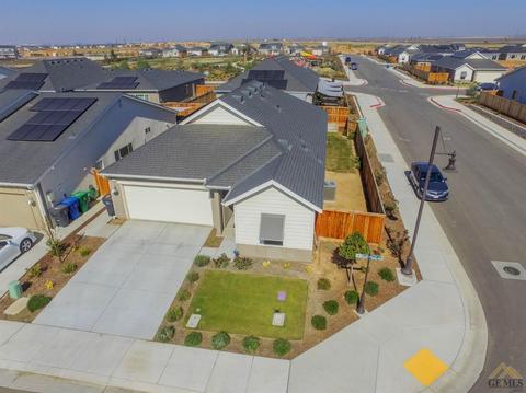 9646 Silver Falls Ave, Shafter, CA 93263 photo 5