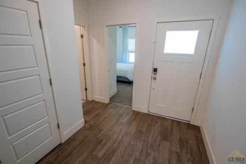9646 Silver Falls Ave, Shafter, CA 93263 photo 9