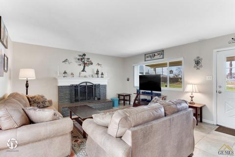 5931 Wright Ave, Bakersfield, CA 93308 photo 6