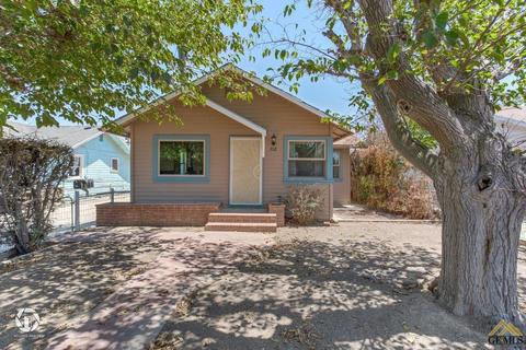 712 Tyler St, Taft, CA 93268 photo 1