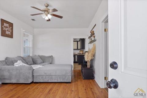 723 A St, Taft, CA 93268 photo 4