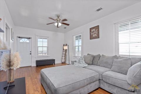 723 A St, Taft, CA 93268 photo 7