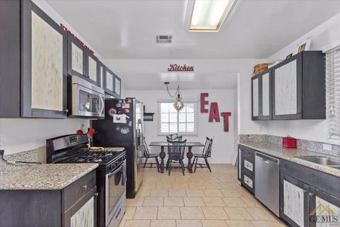 723 A St, Taft, CA 93268 photo 8
