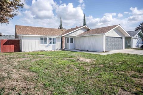1130 N Patsy Dr, Porterville, CA 93257 photo 2
