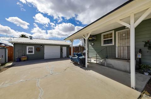 309 Chevron Pl, Taft, CA 93268 photo 4