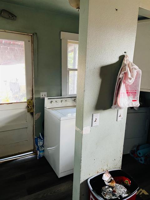 302 Jefferson St, Taft, CA 93268 photo 6