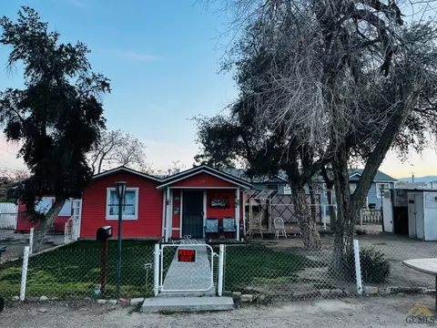 520 Taylor St, Taft, CA 93268 photo 5